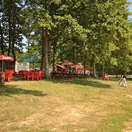Chalet B4 * Saint-Fargeau-Ponthierry